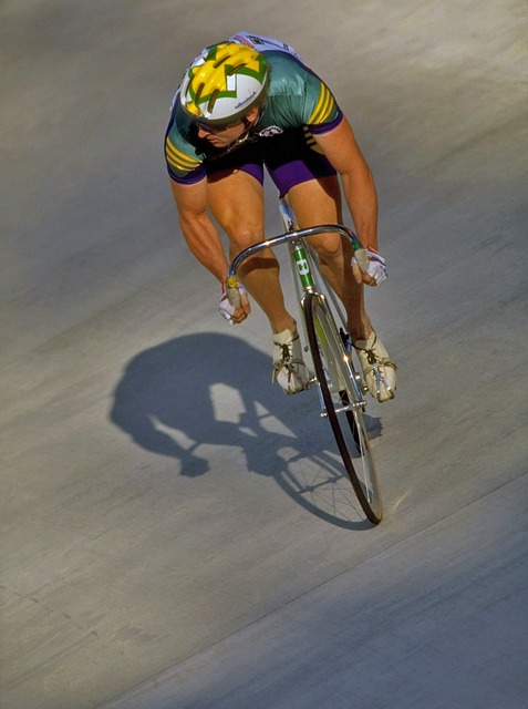 而是对戴格 而是对戴格